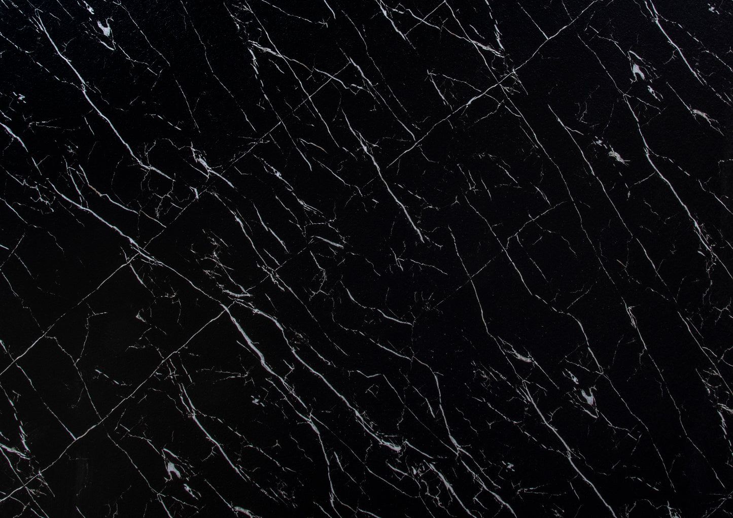 Placa Decorativa PVC Imitatie Marmura, 2800x1200 mm, Negru mat cu Veniatura Alba